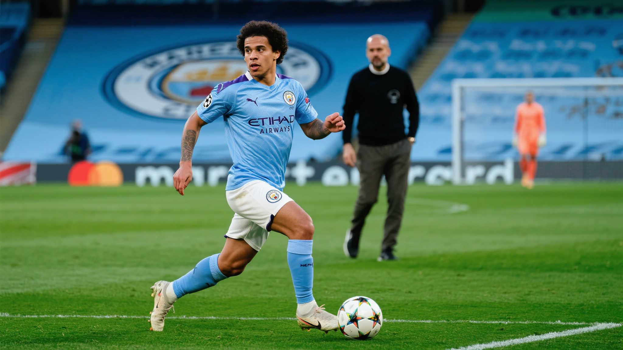 拜仁重启加克波引援谈判,同时酝酿迪亚斯转会计划 同时,被传言纳为目标之一的是曼彻斯特城主帅佩普所倚